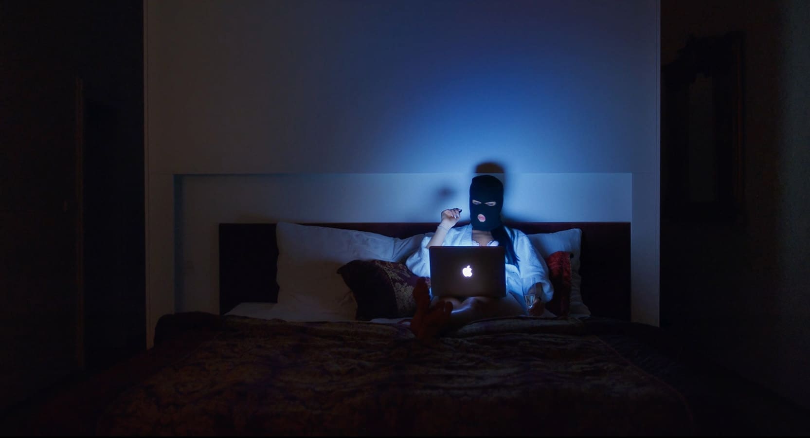Virtuální přítelkyně (2025)