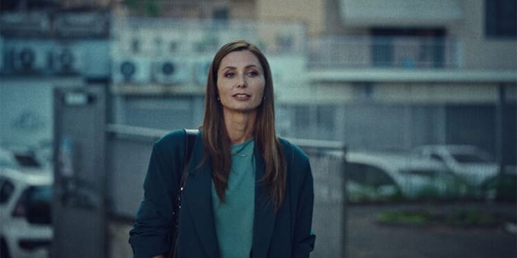 Recenze Spolužáci: Italské drama vyniká silnými lidskými příběhy, ale jeho styl vyprávění nesedne každému
