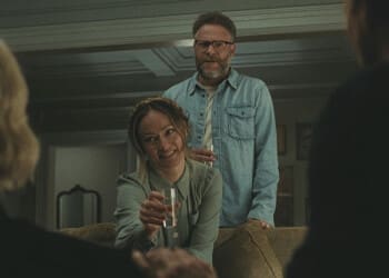 Recenze: Pozvání zkoumá, jak zatraceně těžké je budovat a udržet život s druhým člověkem