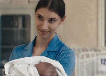 Recenze: Pramen s Aňou Geislerovou jde na seriózní téma lyricky